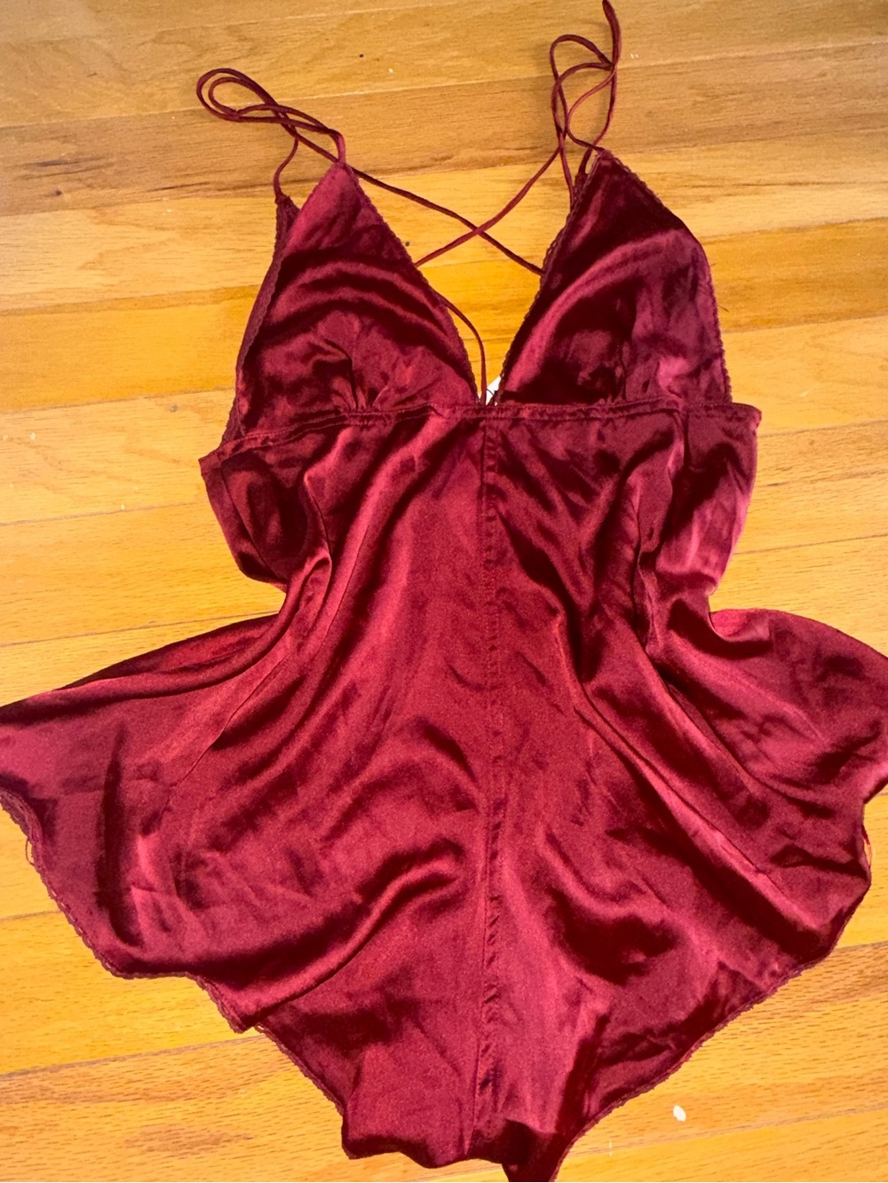 Women's Satin Lace-Trim Chemise in Wine